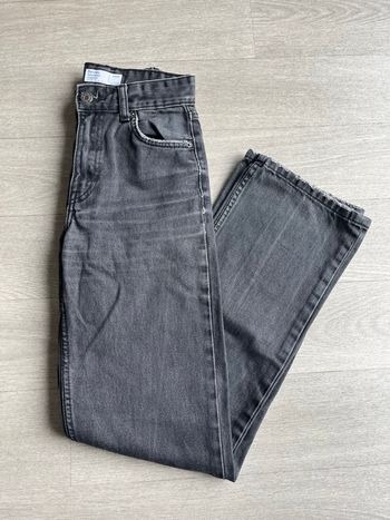 Jean taille haute noir high waist straight Bershka T32