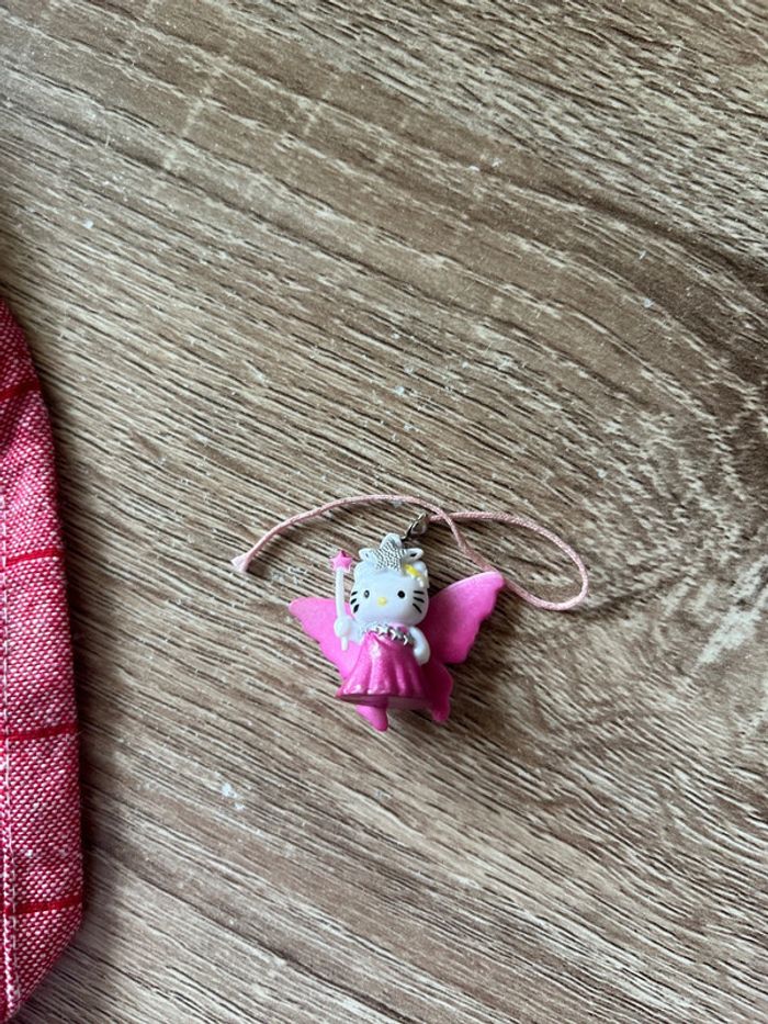 Figurine hello kitty