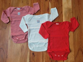 Lot 3 body absorba 3 mois neuf
