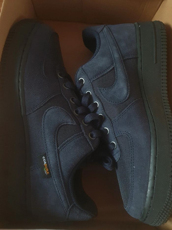 Nike Air Force 1 (38.5) - photo numéro 8
