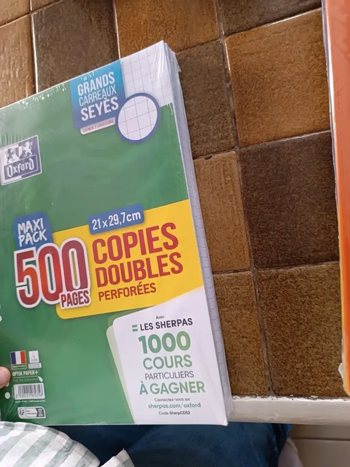 500 pages copie double perforée Oxford grand carreaux neuf avec emballage - photo numéro 2