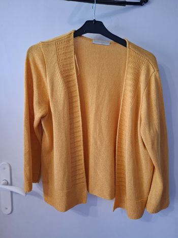 Cardigan gilet armand Thierry taille 4 (taille 42 en très bon état 