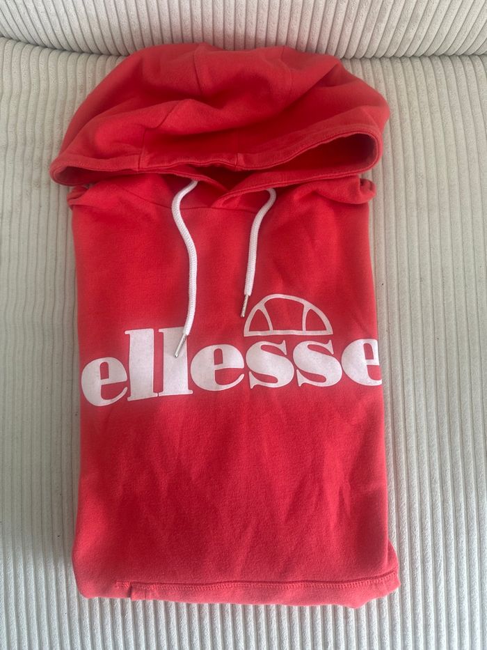Sweat à capuche Ellesse
