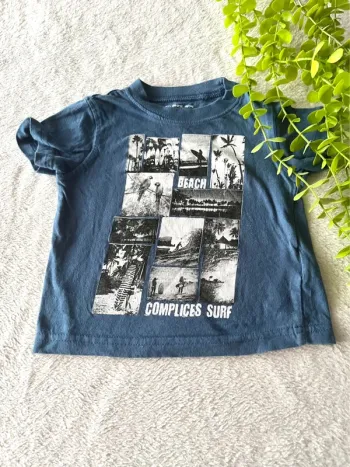 Très beau tee shirt à courte manche petit garçon