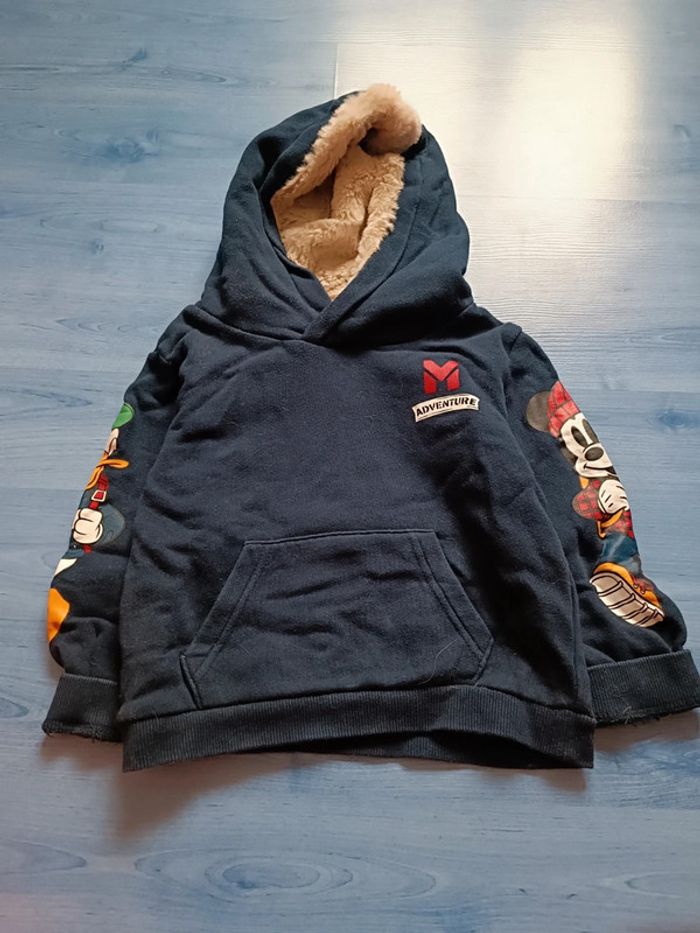Pull a capuche 3 ans