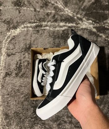 Vans Knu Skool