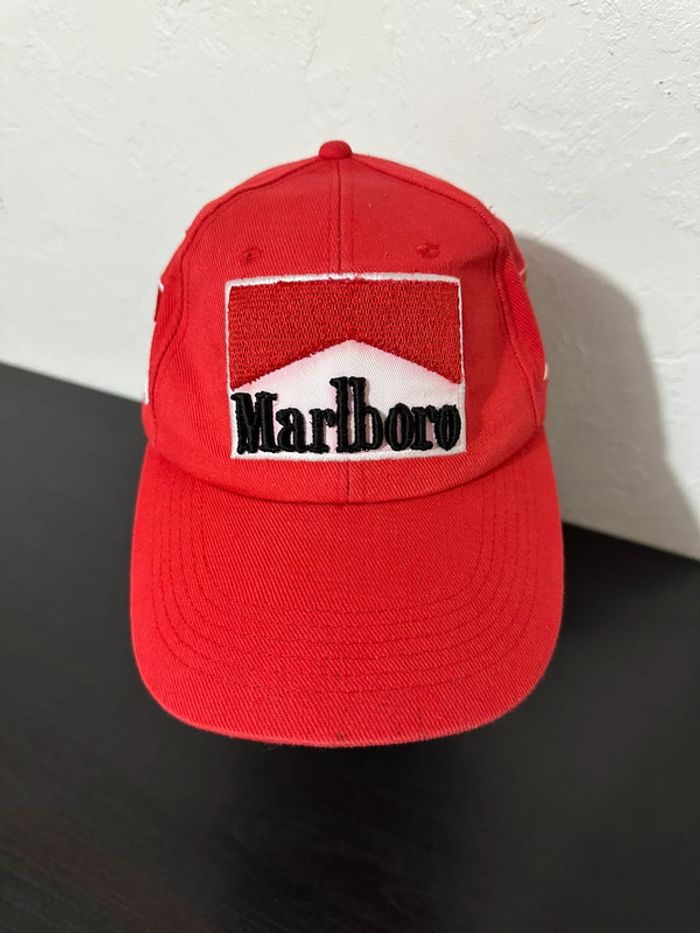 Casquette Marlboro x Ferrari