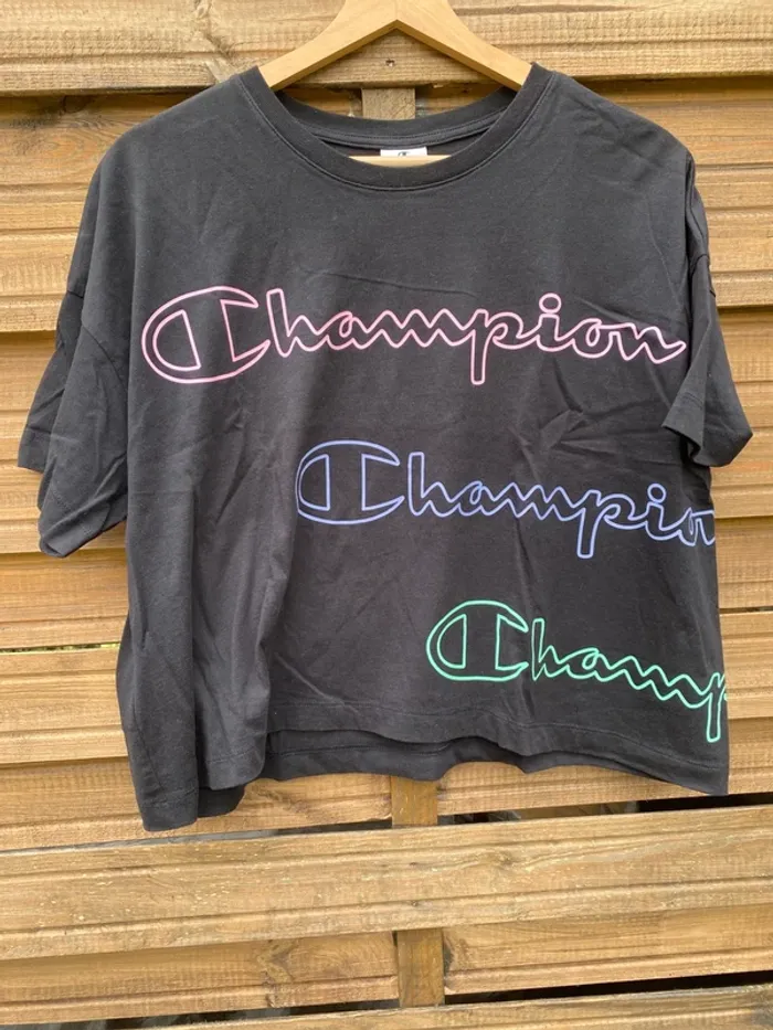 TEE shirt champion