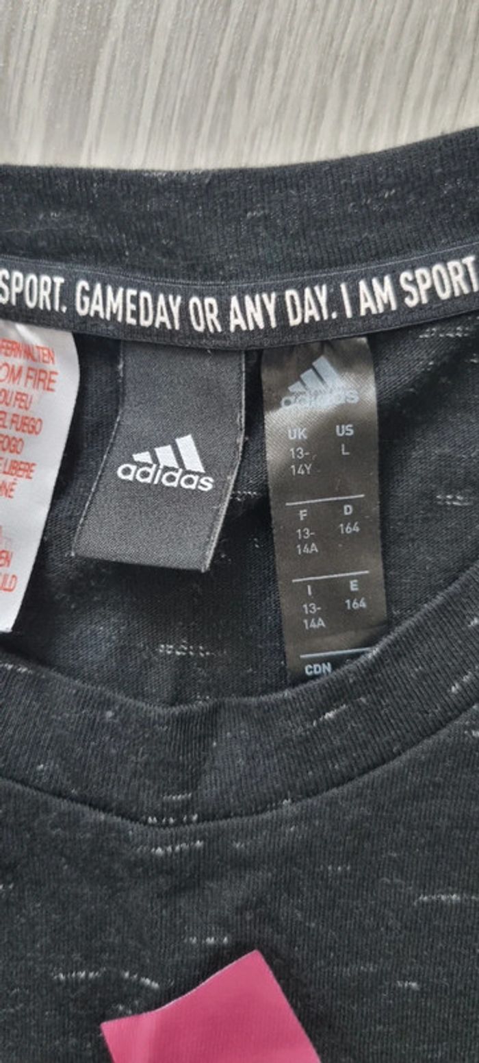 Tee-shirt Adidas 13/14ans - photo numéro 3