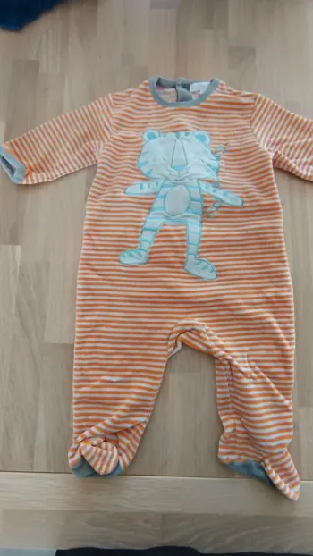 Pyjama kitchoun 9 mois