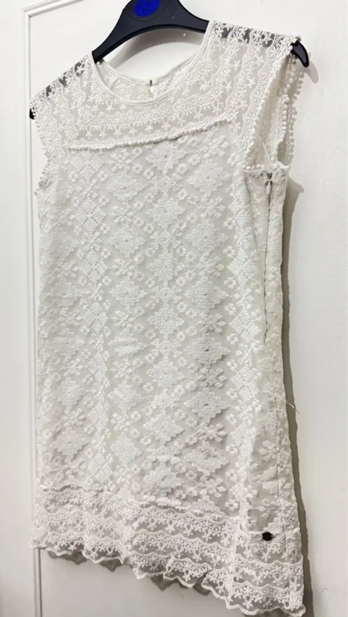 Robe fille dentelle