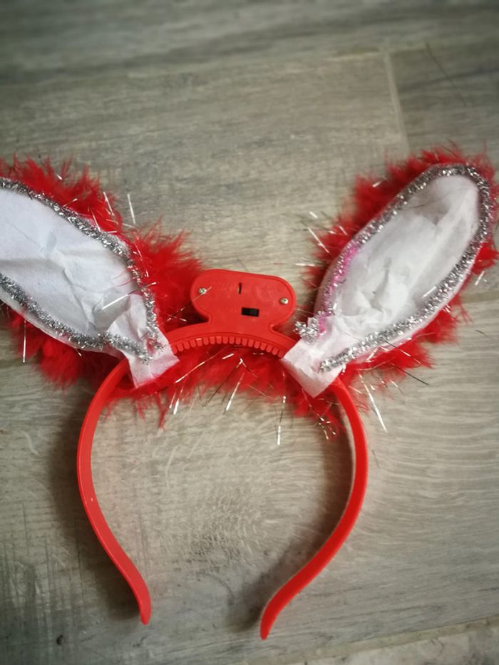 Serre tête rouge oreilles déguisement - photo numéro 3