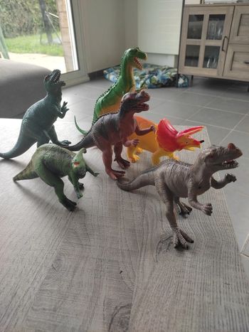 Lot de 6 grands dinosaures