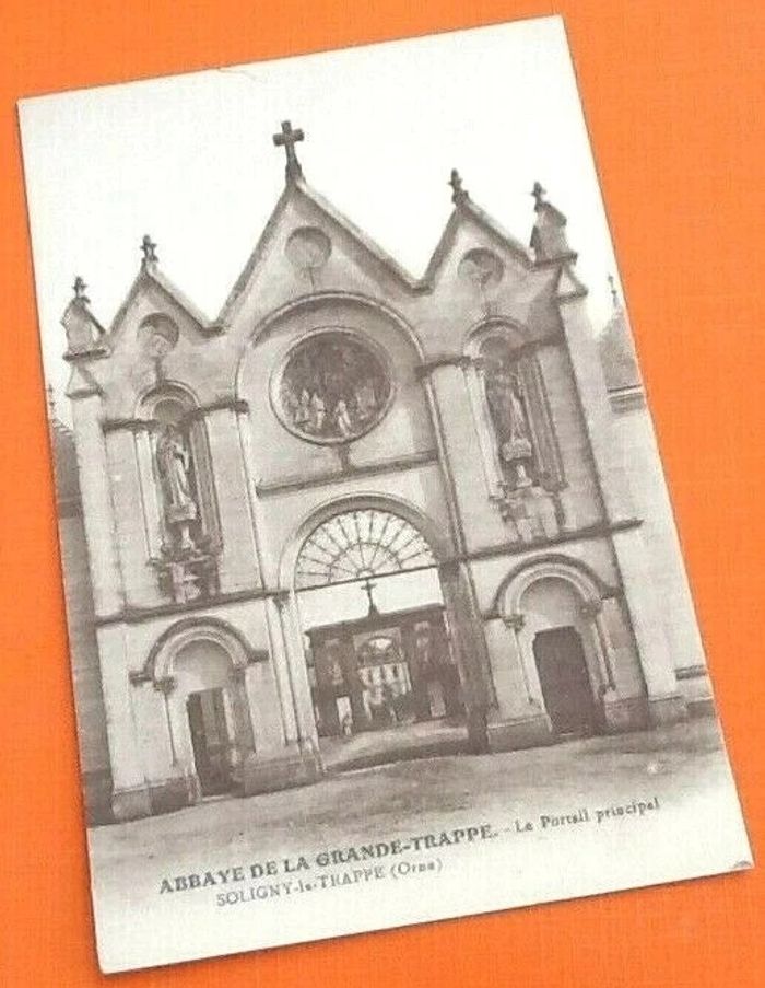 Carte postale ancienne Soligny-Le-Trappe (Orne) Abbaye de la Grande-Trappe Le Portail Principal - photo numéro 4