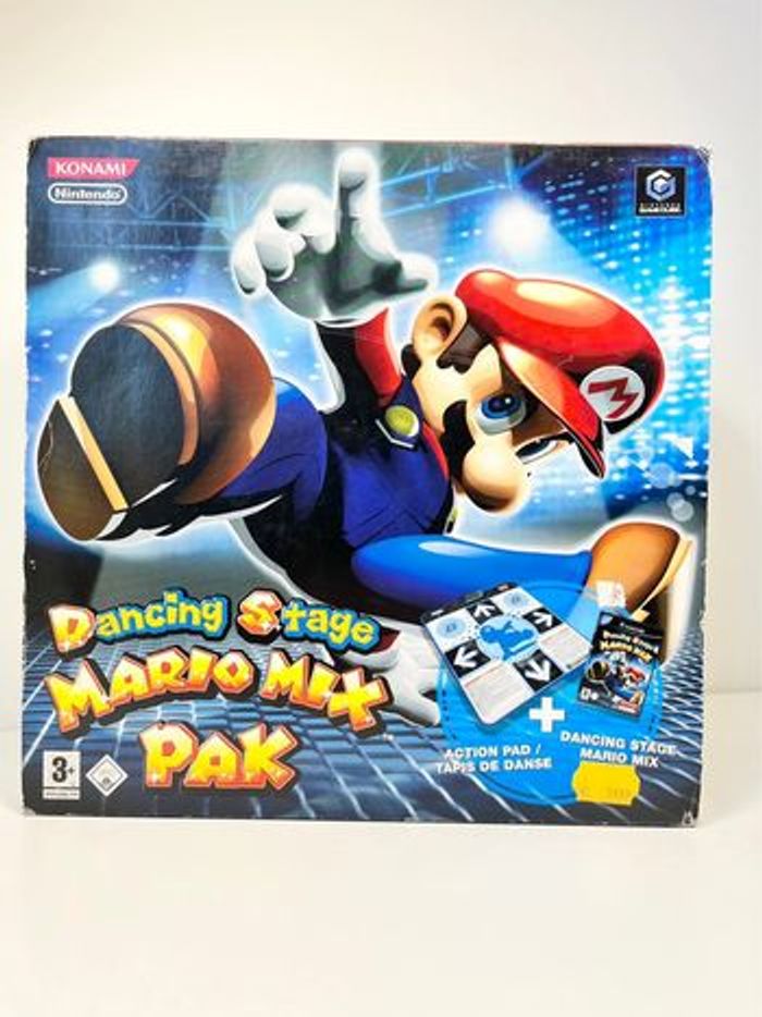 À débattre : Nintendo GameCube Dancing Stage Mario Mix - Neuf jamais utilisé