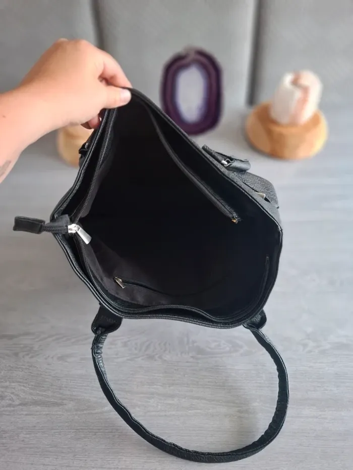 Sac à main noir TBE - photo numéro 3