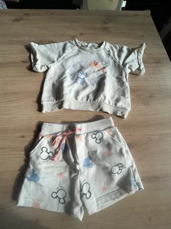 Ensemble Mickey taille 86 cm
