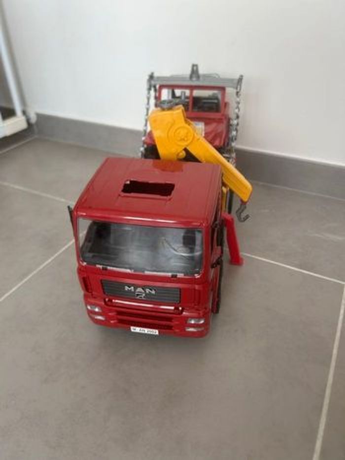Jouet Camion de dépanneuse bruder avec 4x4 jouet enfant - photo numéro 4