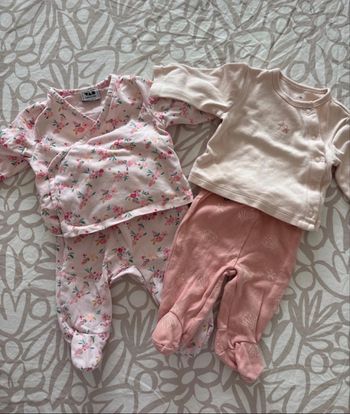 Lot 2 pyjamas 2 pièces 
