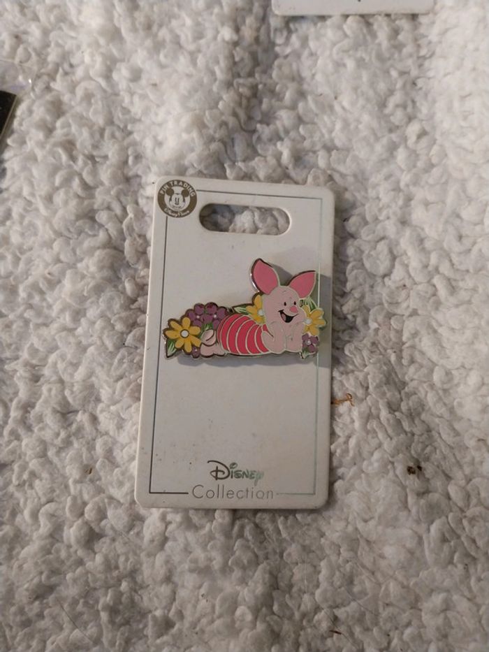 Pins Disney officiel porcinet