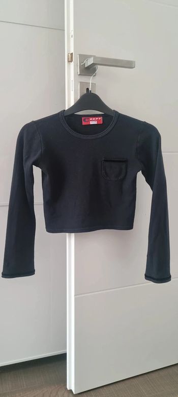 Crop top noir manche longues 10 ans