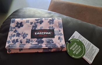 Portefeuille Eastpak neuf