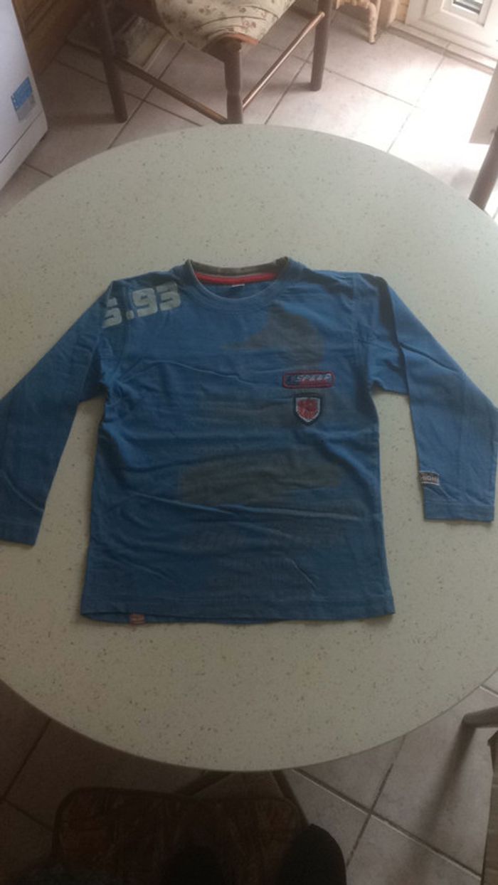 Tee-shirt manches longues 8 ans
