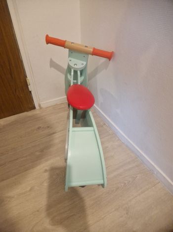 Scooter en bois