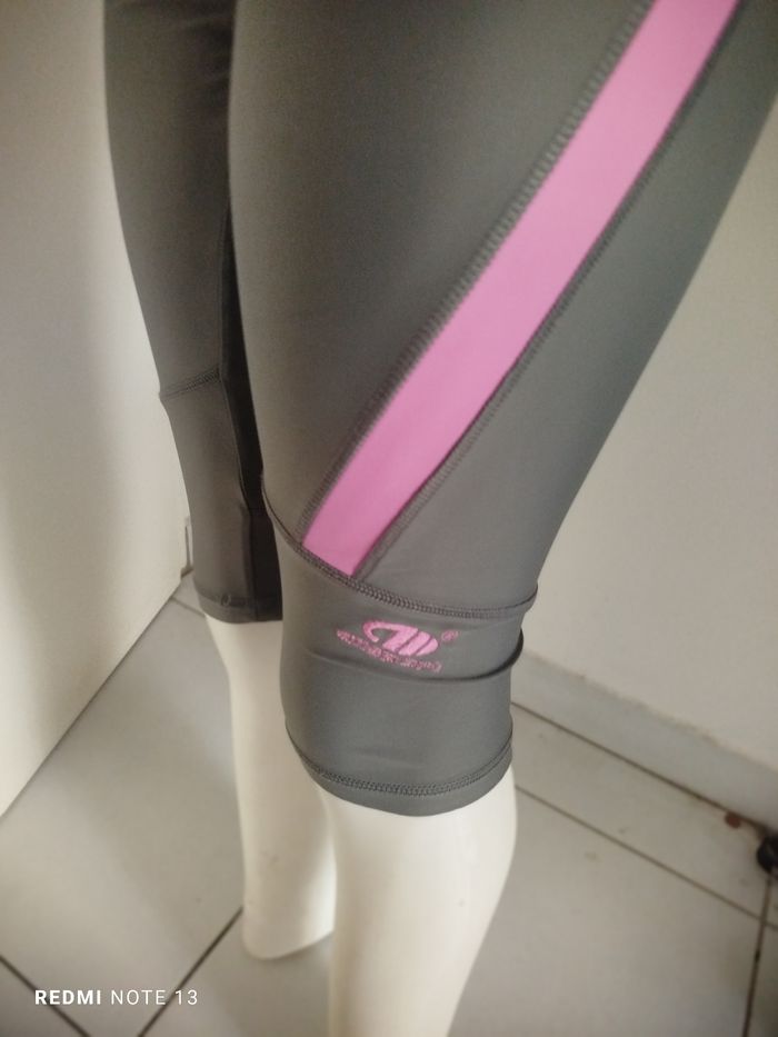 #kytieXLfemme. Legging court taille XL - photo numéro 3