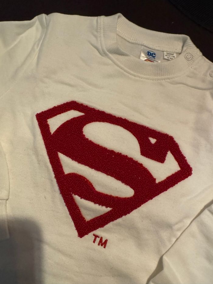 Sweat Superman 36 mois neuf - photo numéro 3