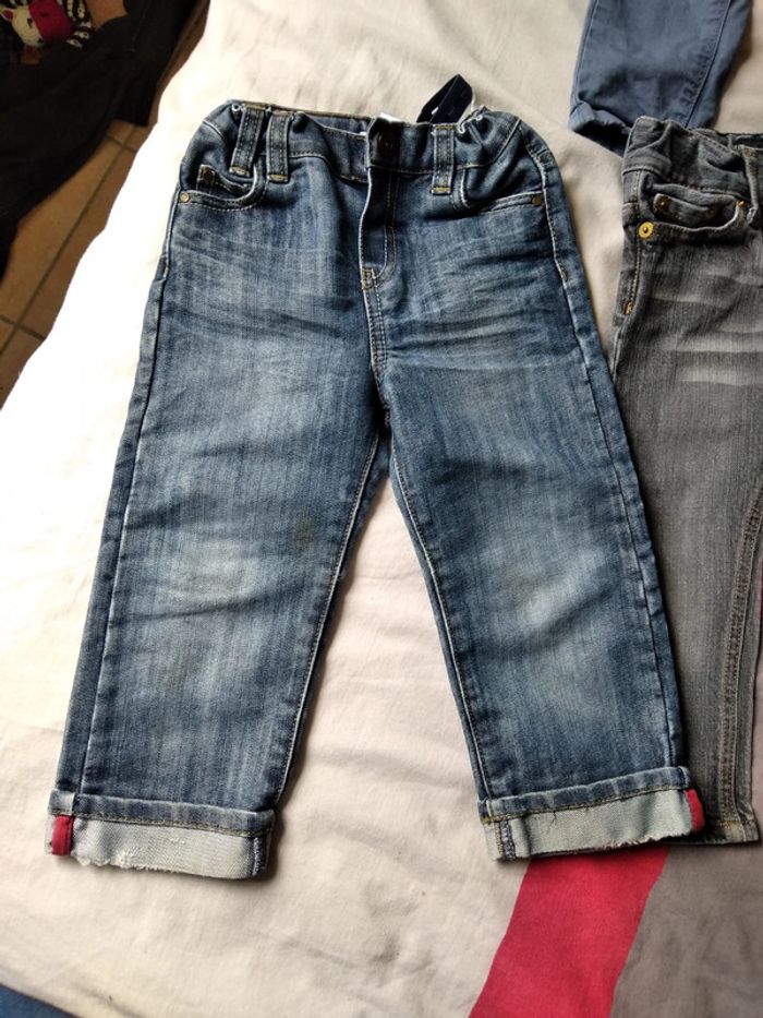 Lot de 18 pantalons 24 mois - photo numéro 2