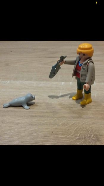 personnage playmobil phoque et poisson