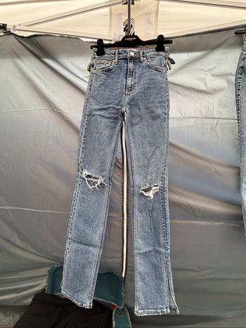 Jean troué Zara