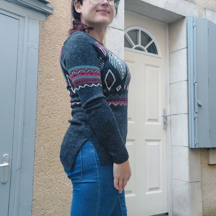 Magnifique pull hollister taille S - photo numéro 3