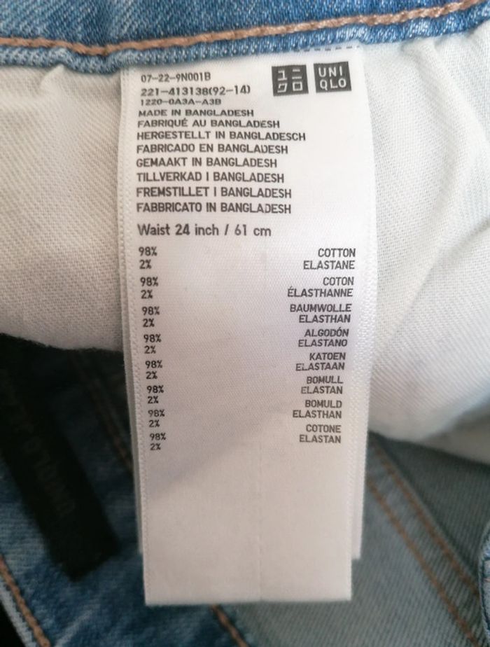 Short en jean Uniqlo taille 38 cm - photo numéro 4
