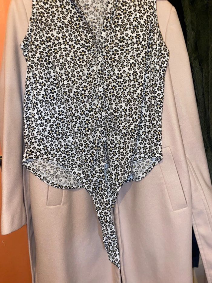 Blouse sans manche - photo numéro 2