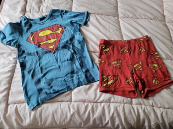 pyjashort h&m superman 8/10ans (4e)
