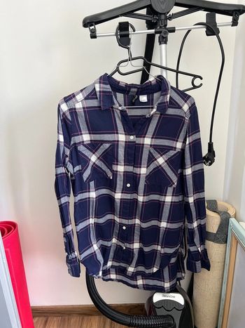 Chemise à carreaux divided