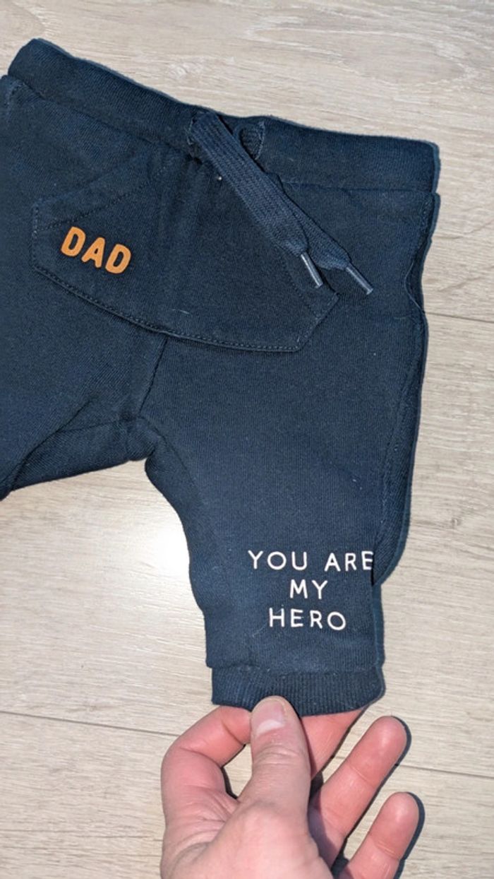 Pantalon jogging 1 mois hiver - photo numéro 3