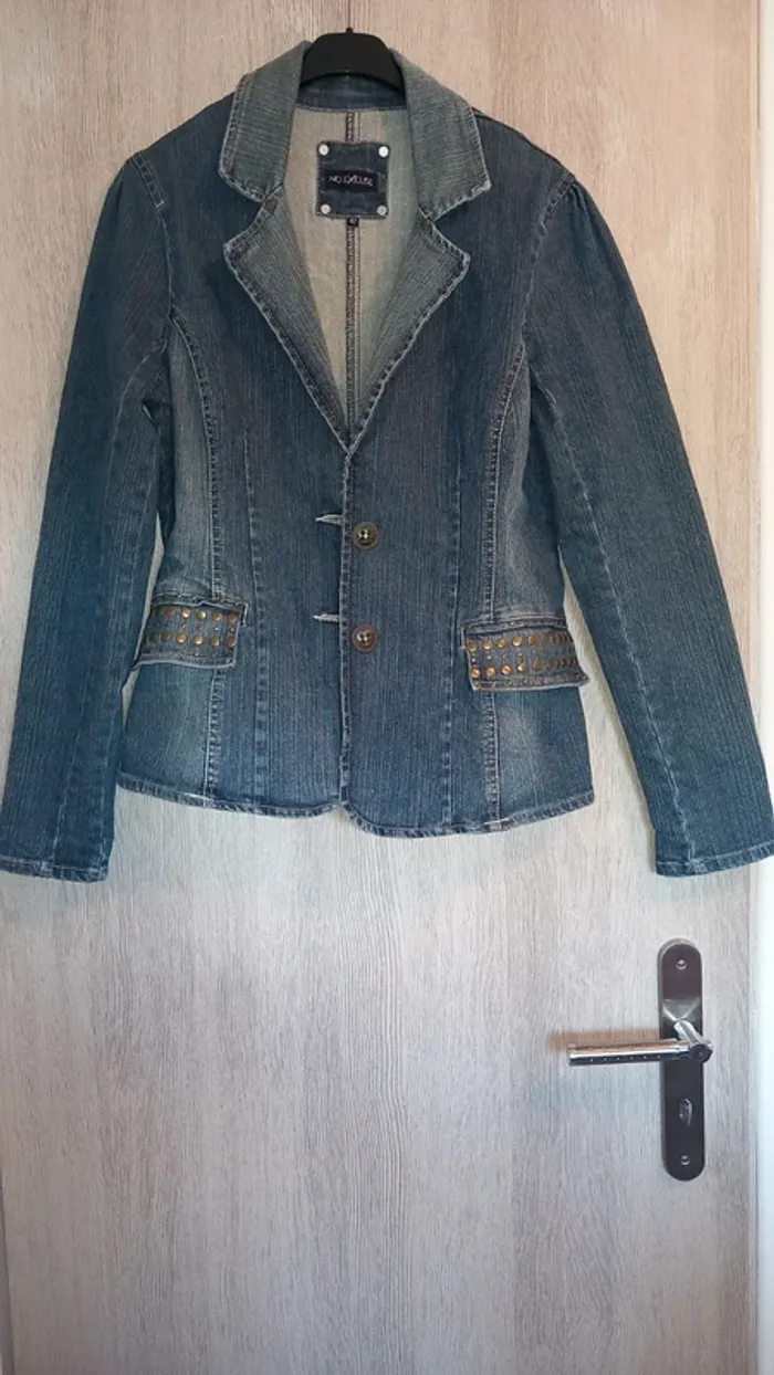 Jolie veste en jean 42