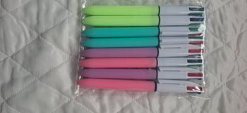 Lot stylos 4 couleurs