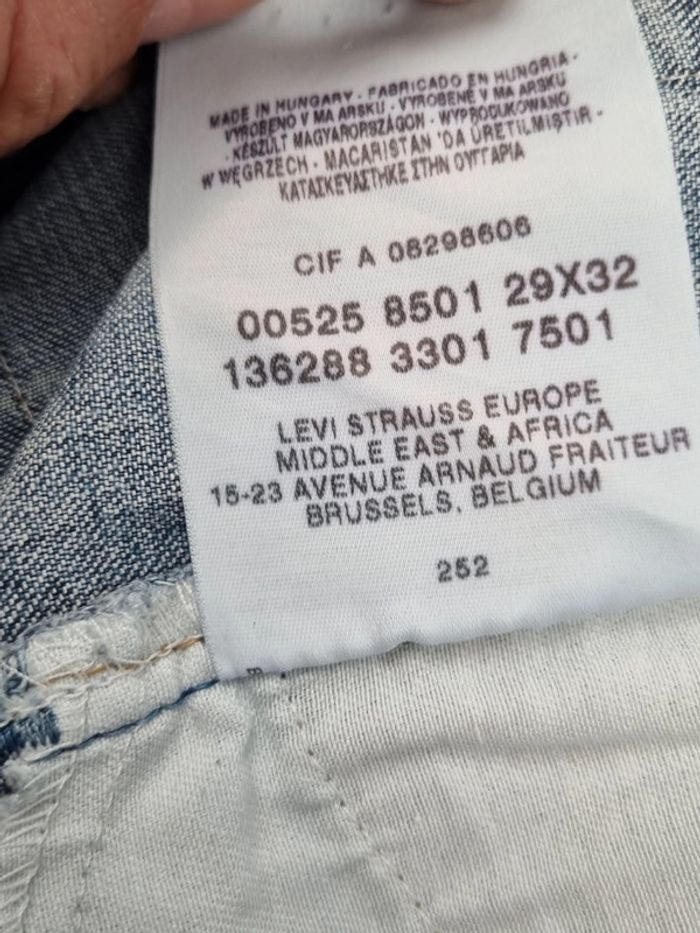 Jean évasé Levi’s bleu – Taille 38 Femme (mesures en photos) - photo numéro 8