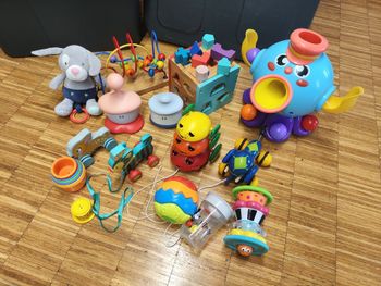 Lot jeu jouets eveil bébé enfant dont veilleuses motricité dextérité activité boulier forme géométrie bois doudou musical - beaba kidilou mikey ouaps pieuvre malice gobelet 1er premier age