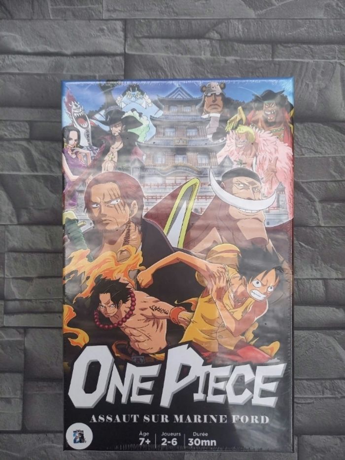 Lot OnePiece Jeu Assaut sur marine Ford et 2 puzzle - photo numéro 2