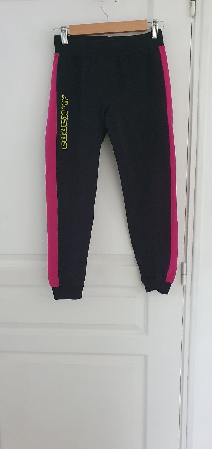 Ensemble Kappa en très bon état. Taille 12 ans