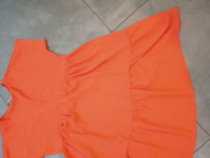 Robe orange neuve new collection - photo numéro 4