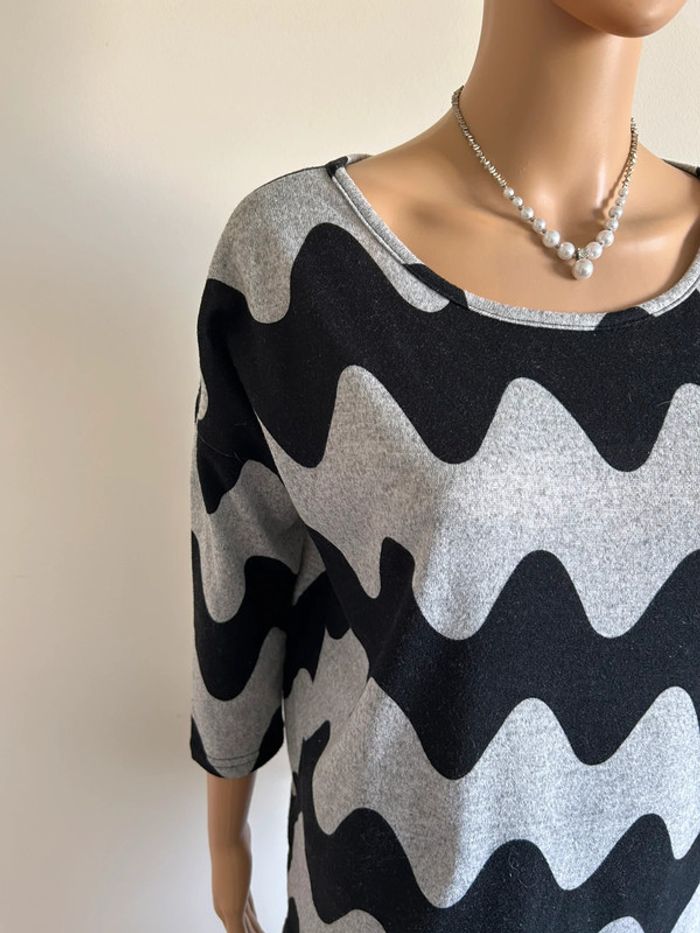 Pull léger gris et noir Only taille S excellent état - photo numéro 5