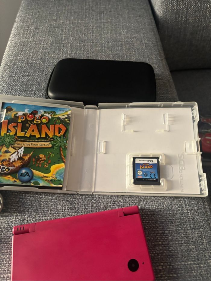 Nintendo DSI rose - photo numéro 6