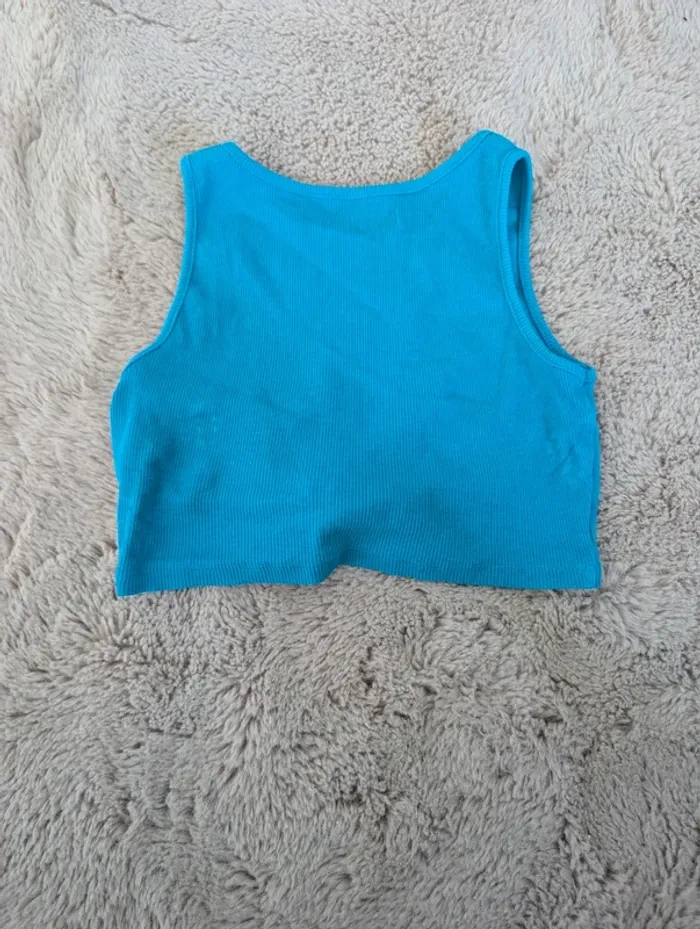 crop top bleu - photo numéro 4