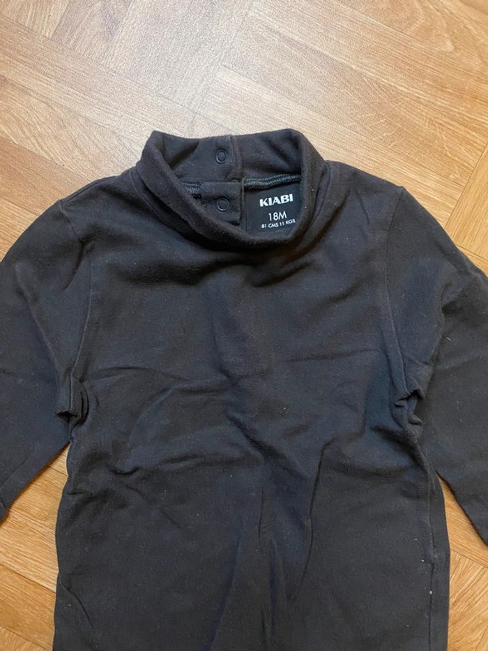 Sous pull noir taille 18 mois Kiabi - photo numéro 2